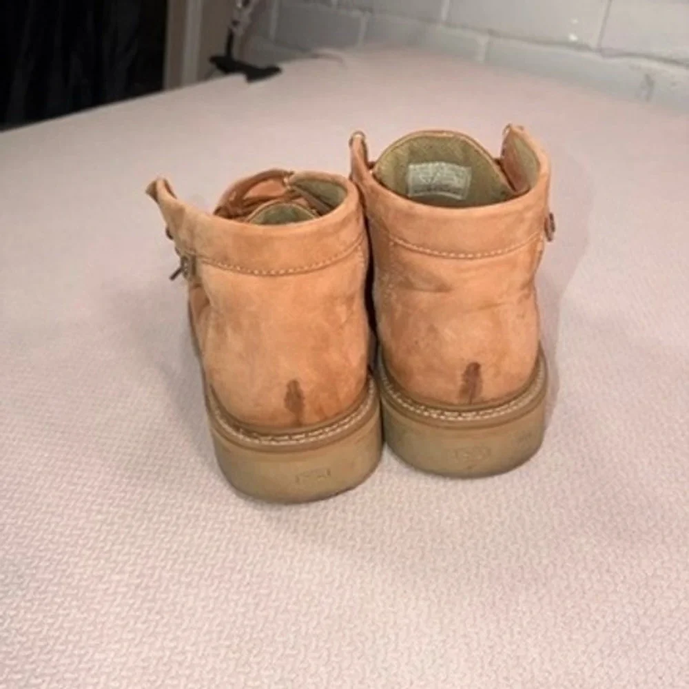 Skechers Moc Toe Chukka Boots Size 9 Men Tan Leather Lug Sole